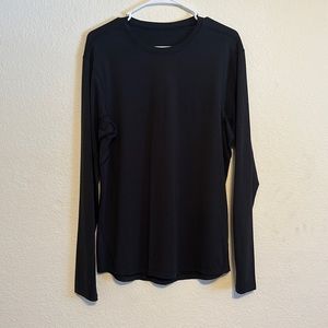 Large lululemon long sleeve black shirt